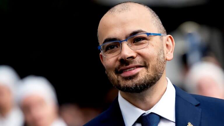 Demis Hassabis: "L'AI è matura per contribuire al progresso scientifico"