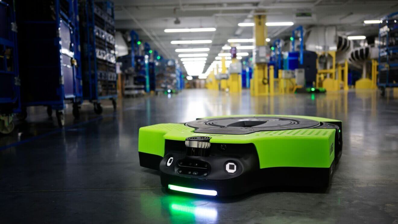Amazon DeepFleet