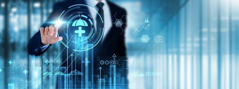 Assistenti AI: come migliorano l’esperienza del cliente nelle assicurazioni