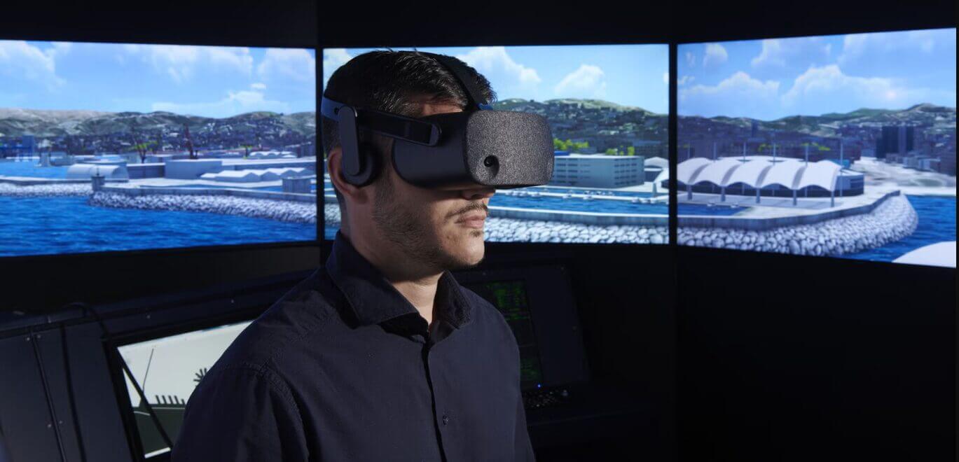 robot umanoidi saldatori navi