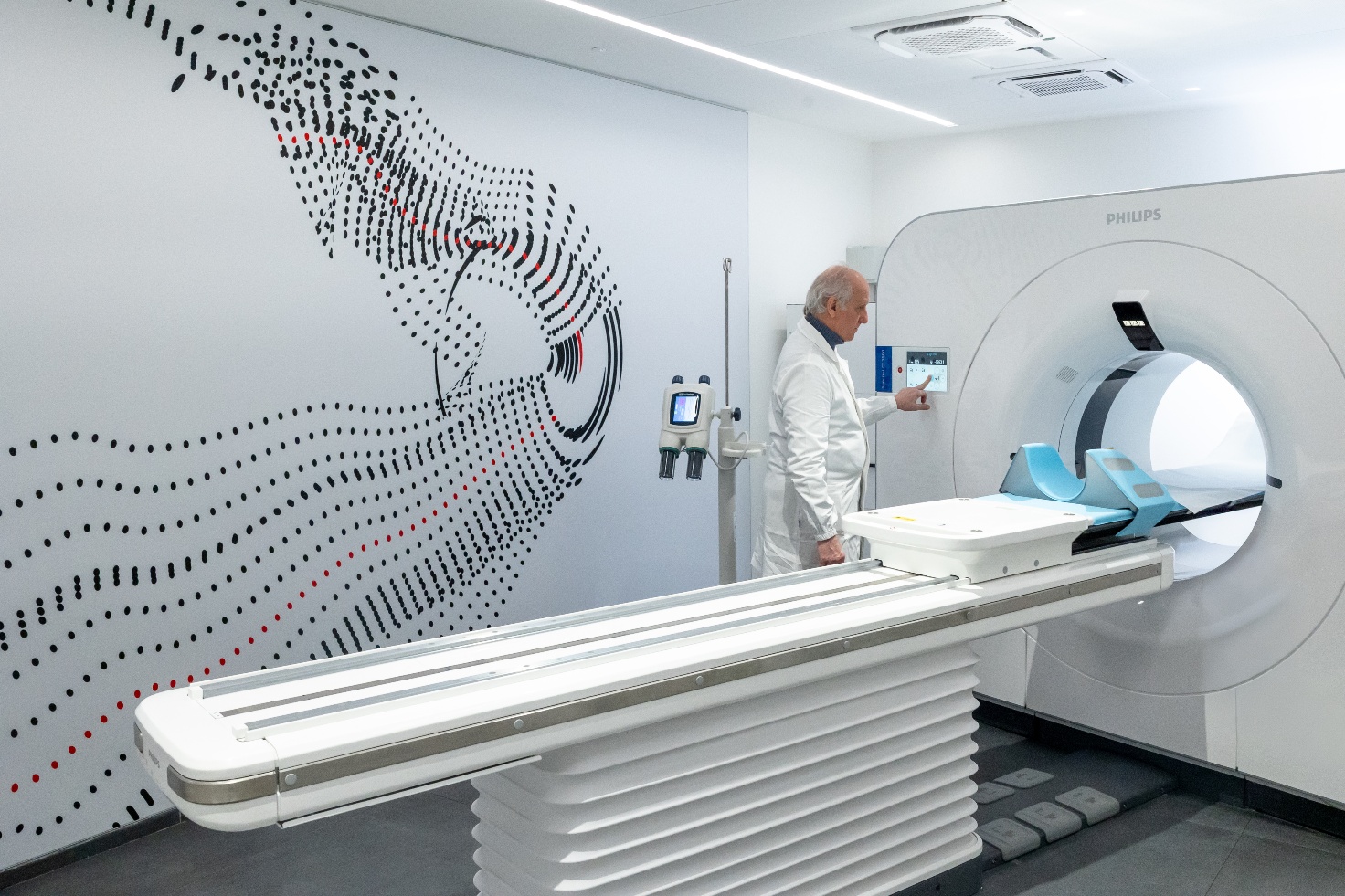 Immagine che contiene muro, Attrezzature mediche, interno, medicoIl contenuto generato dall'IA potrebbe non essere corretto.