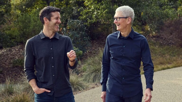 Apple Cook Ternus intelligenza artificiale