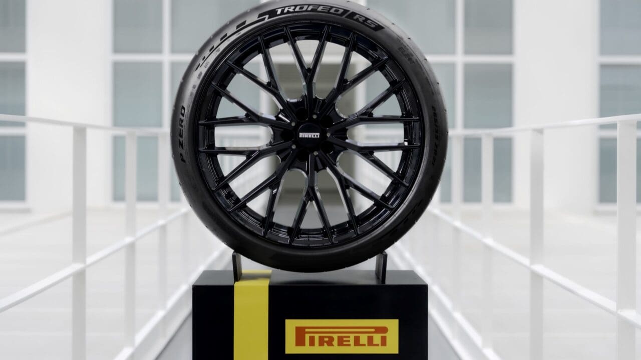 ZZ_Pirelli_Pneumatico_763_169