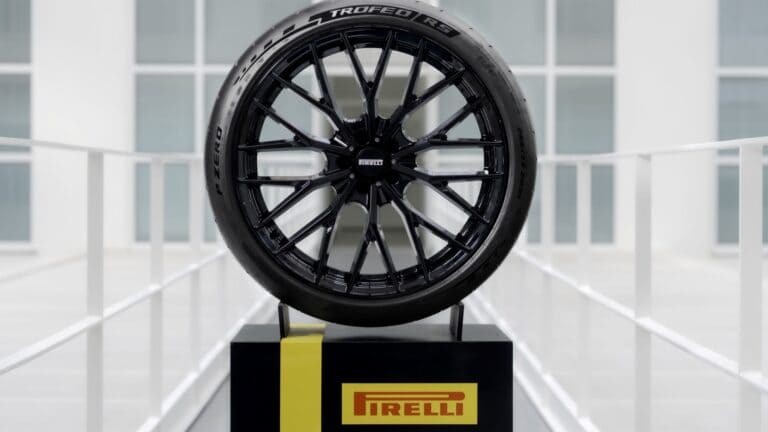 ZZ_Pirelli_Pneumatico_763_169